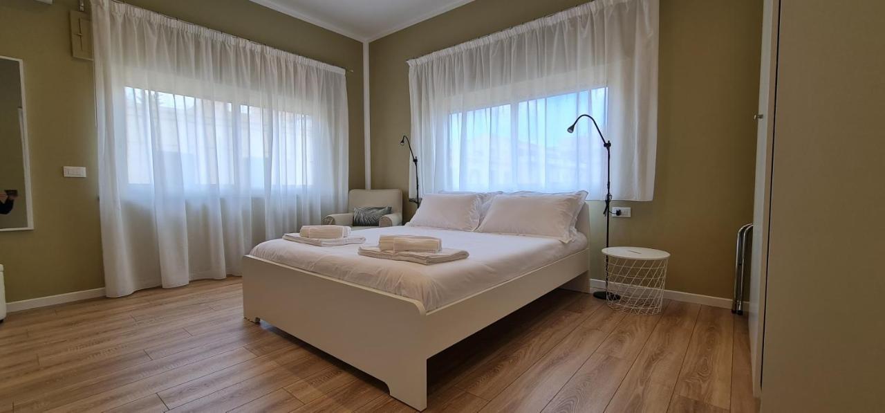Di Fresco Apartments - Holiday House パレルモ エクステリア 写真
